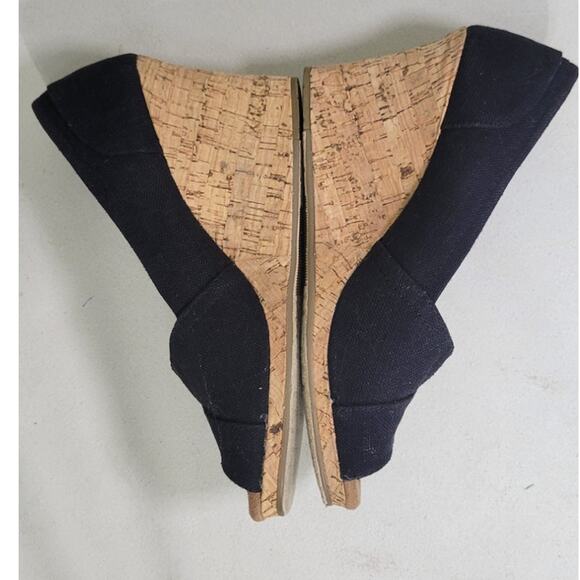 Toms Sandals Womens Size 8 Michelle Black Canvas Wedges Cork Heel Peep-Toe - Picture 6 of 9